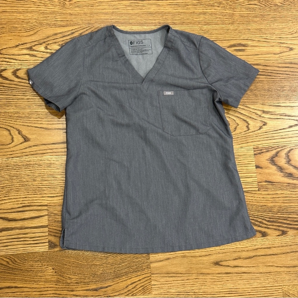Figs graphite Catarina scrub top size small